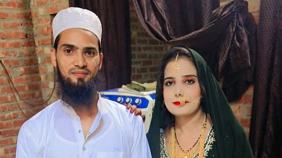 6811cc46550a0-meerut-wife-not-like-her-husband-grown-beard-ran-away-with-her-clean-shaven-brother-in-law-300744157-16x9-1